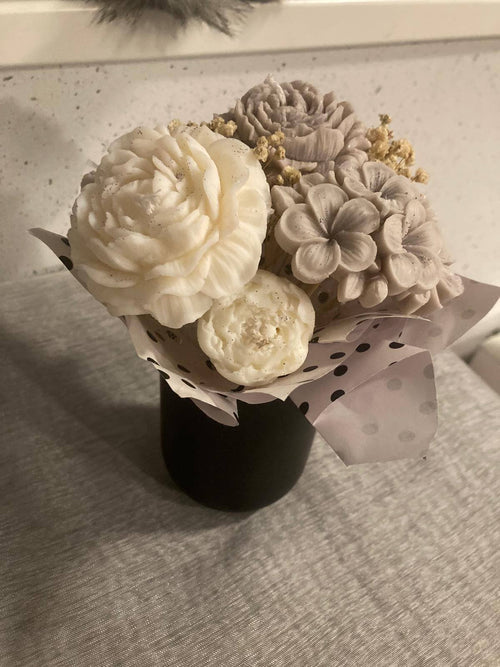 Floral Soy Wax Candle Bouquet