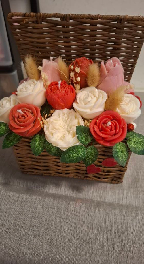 Floral Soy Wax Candle Bouquet